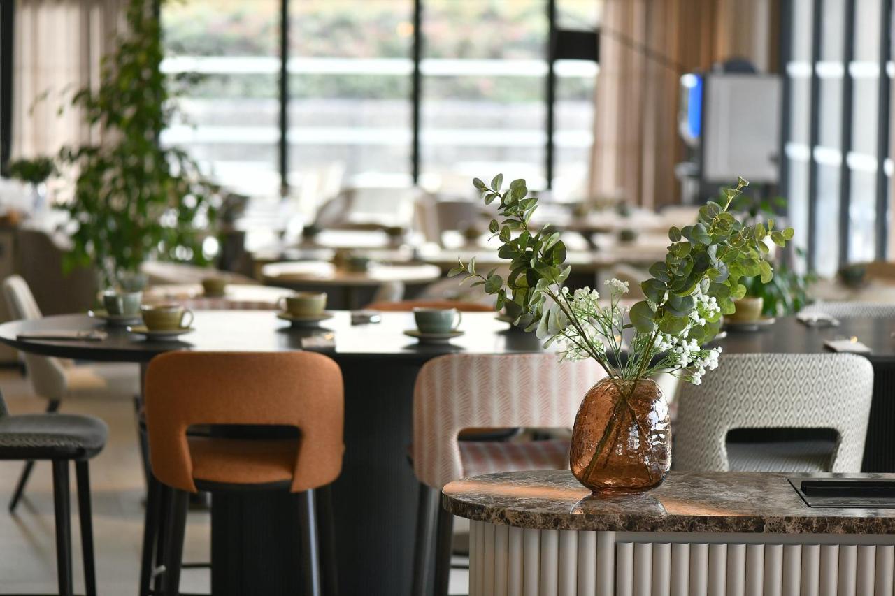 Golden Tulip Reims 호텔 Bezannes 외부 사진